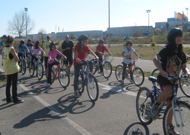 Ciclisme i bitlles catalanes al circuit de Can Palet